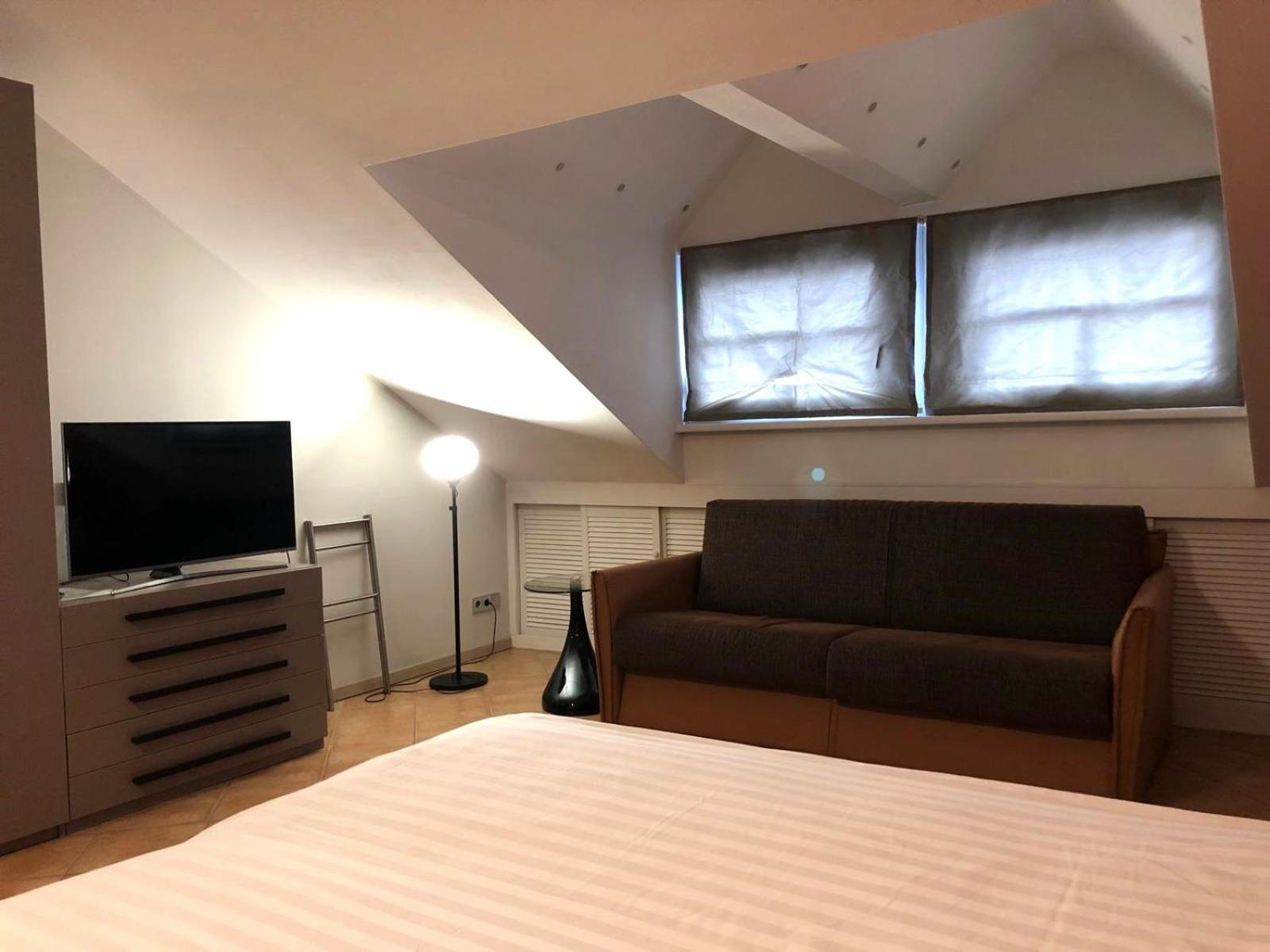 Appart-Hotel Gwendy Bour Екстериор снимка