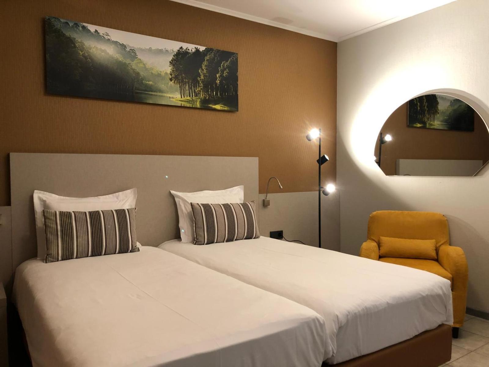 Appart-Hotel Gwendy Bour Екстериор снимка