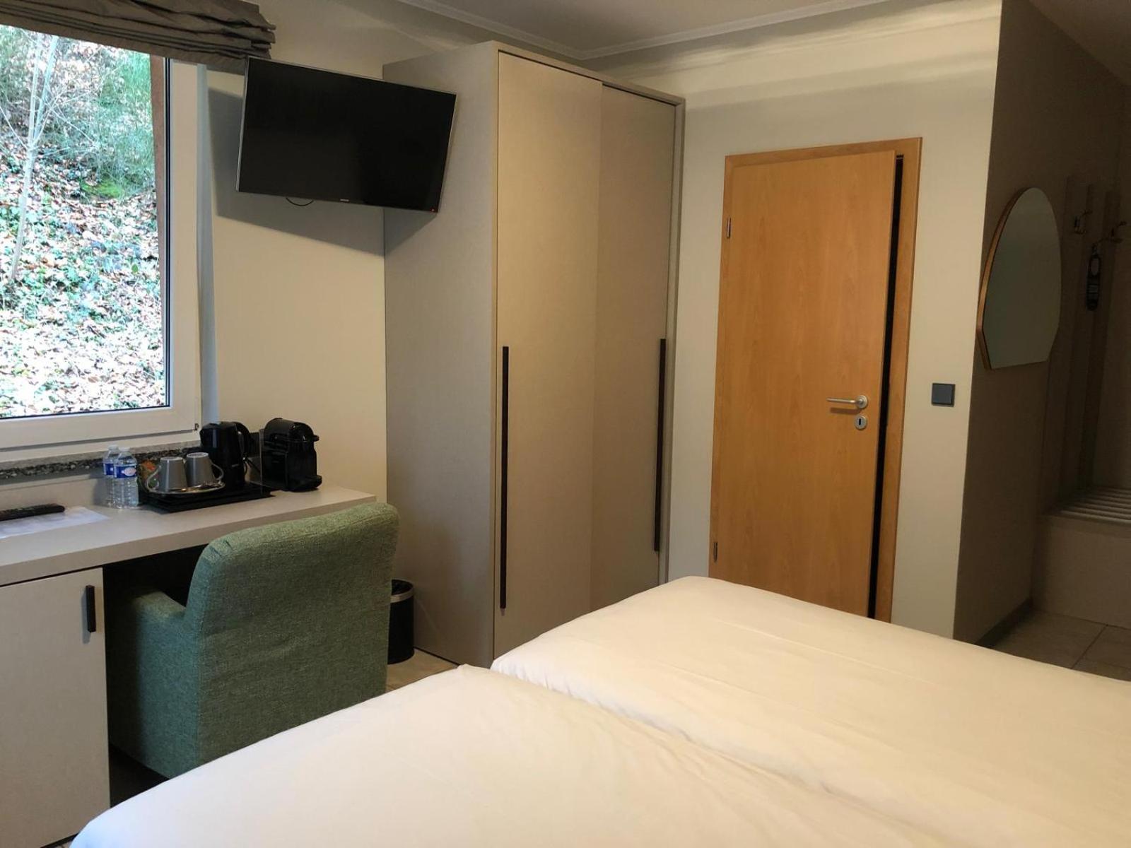 Appart-Hotel Gwendy Bour Екстериор снимка