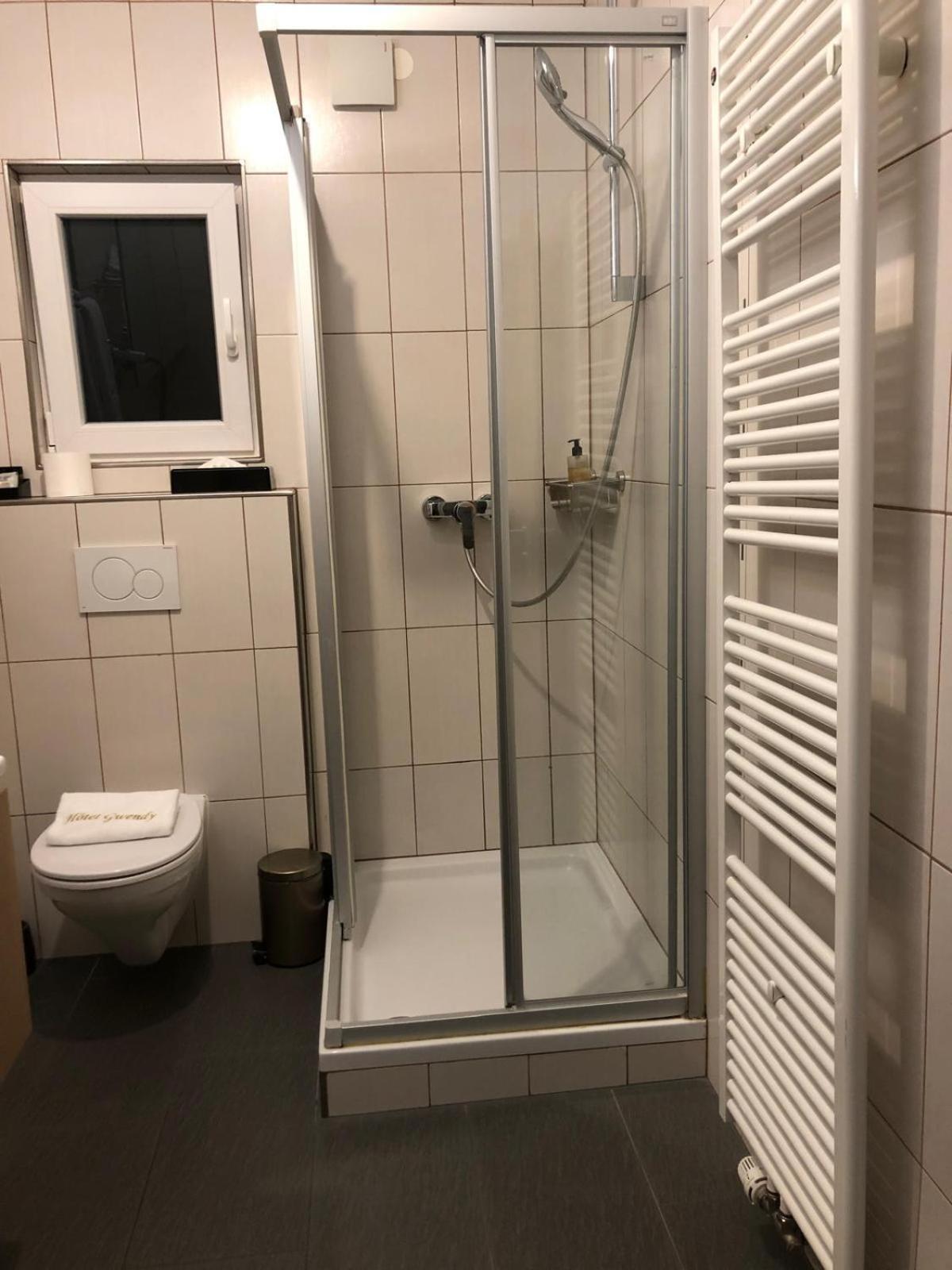 Appart-Hotel Gwendy Bour Екстериор снимка